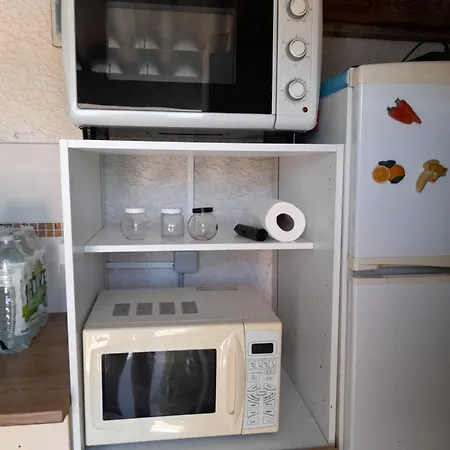 Privee Independante, Piscine Bed & Breakfast 3*