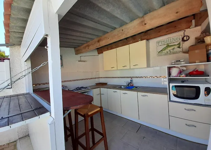 Privee Independante, Piscine 3*