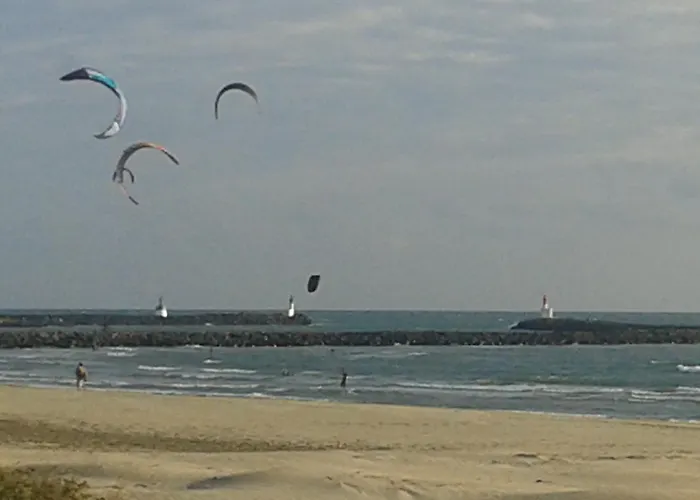 Bed and Breakfast Privee Independante, Piscine Agde